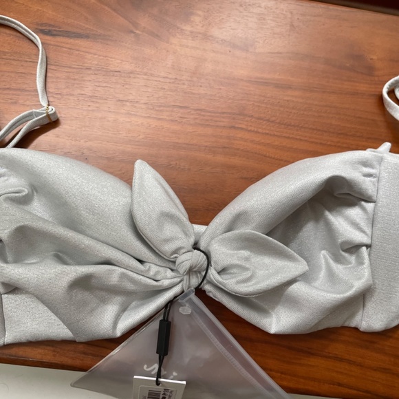 New Montce Pearl Cabana bikini top Size M - Picture 2 of 4